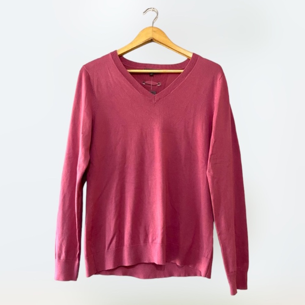 Lety & Me sz M Dark Pink Lucille V-neck Sexy Long Sleeve Pullover Knit Sweater